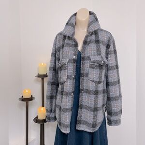 Abercrombie & Fitch Oversized Shirt Jacket Super Soft Plaid Boucle Teddy Fleece